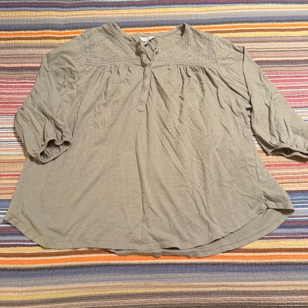 Lucky Brand Women 3X Taupe Embroidered Cotton Henley 3/4 Sleeve Knit Top